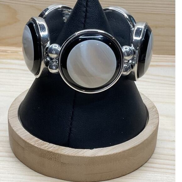 Silver & Black Oval Beaded Bracelet With White Accents - Picture 2 of 6